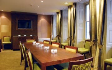 Vista Boardroom 6
